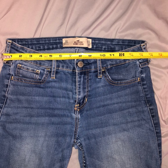 Hollister skinny jeans - Picture 3 of 4